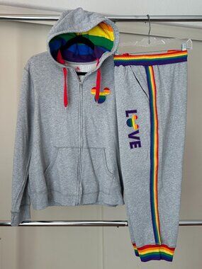 Exclusive! Disneyland Park Pride Mickey Mouse Rainbow Hoodie & Jogger Set XL/1X
